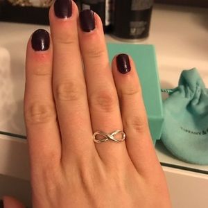 ✨Tiffany Infinity Ring✨